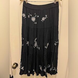 Black/White Floral Maxi Skirt